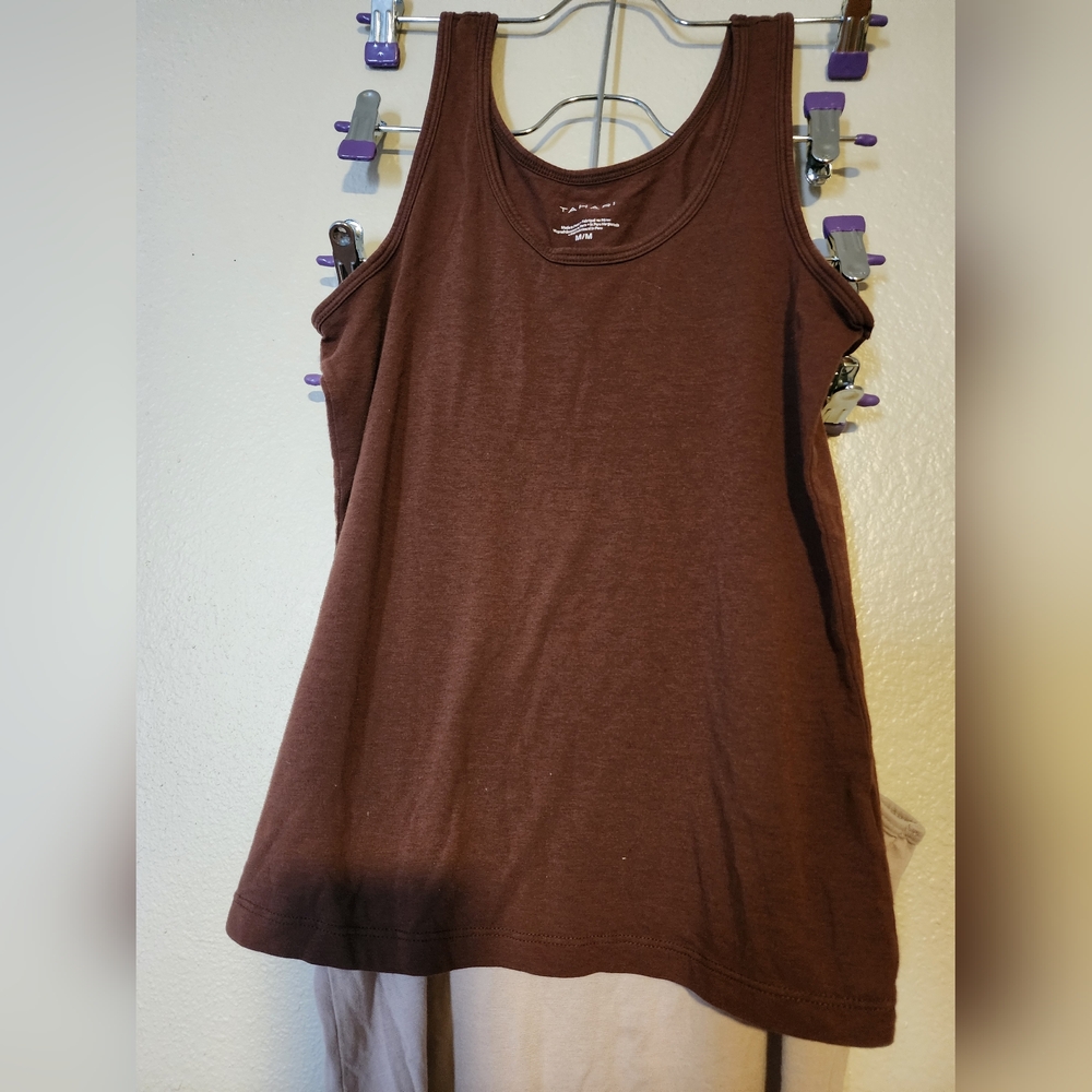 Bundle/Lot of Tahari Tops, Two Women's Medium Brown & Beige Tahari Tank Tops - Picture 5 of 8